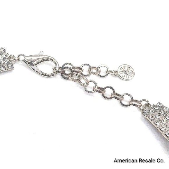 Isaac Mizrahi Live! Multishape Crystal Collar Statement Necklace 15" Silvertone - Picture 5 of 8